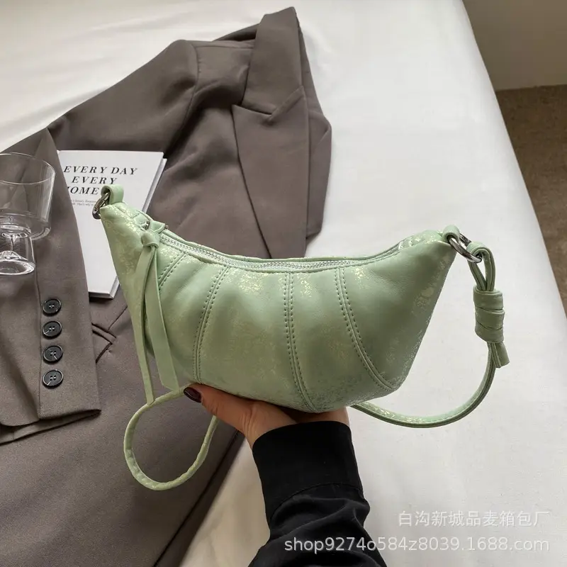 Black French Niche Shoulder Crossbody Bag for Women - Image 2