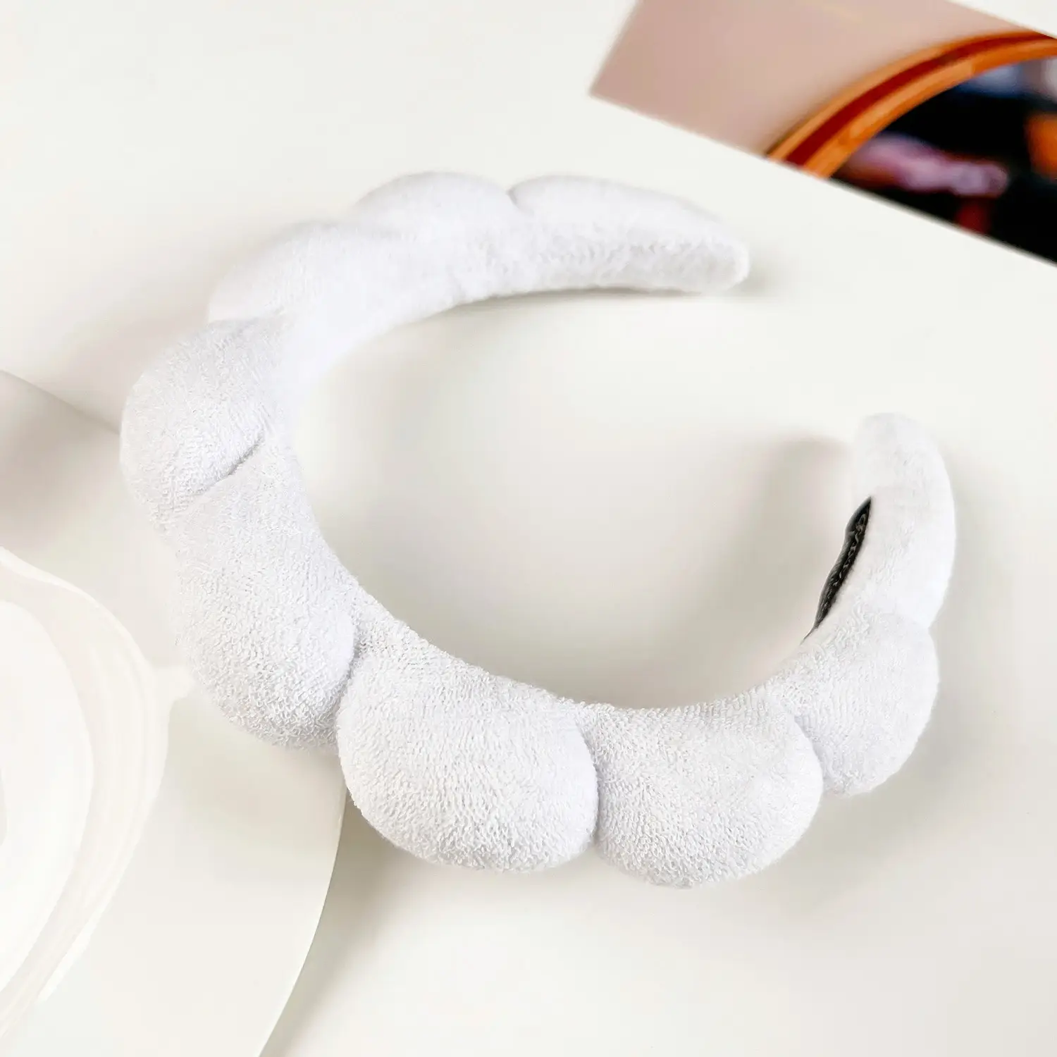 Black Flannel Twist Headband for Women 18x16cm