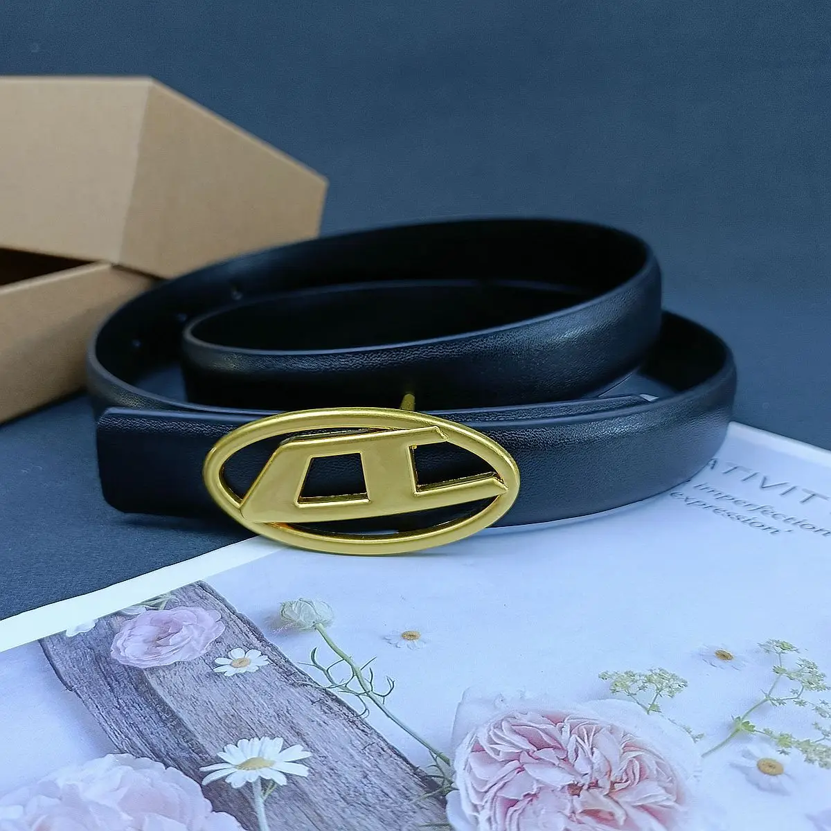 White Leather Belt with Logo Buckle for Women — feature 24