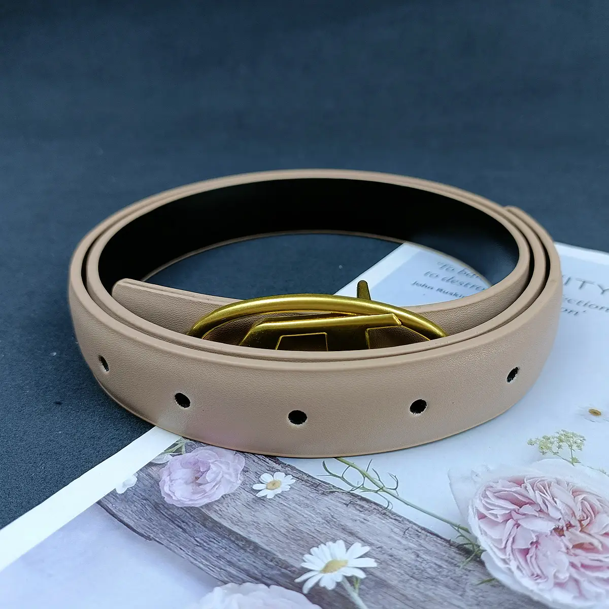 White Leather Belt with Logo Buckle for Women — feature 3