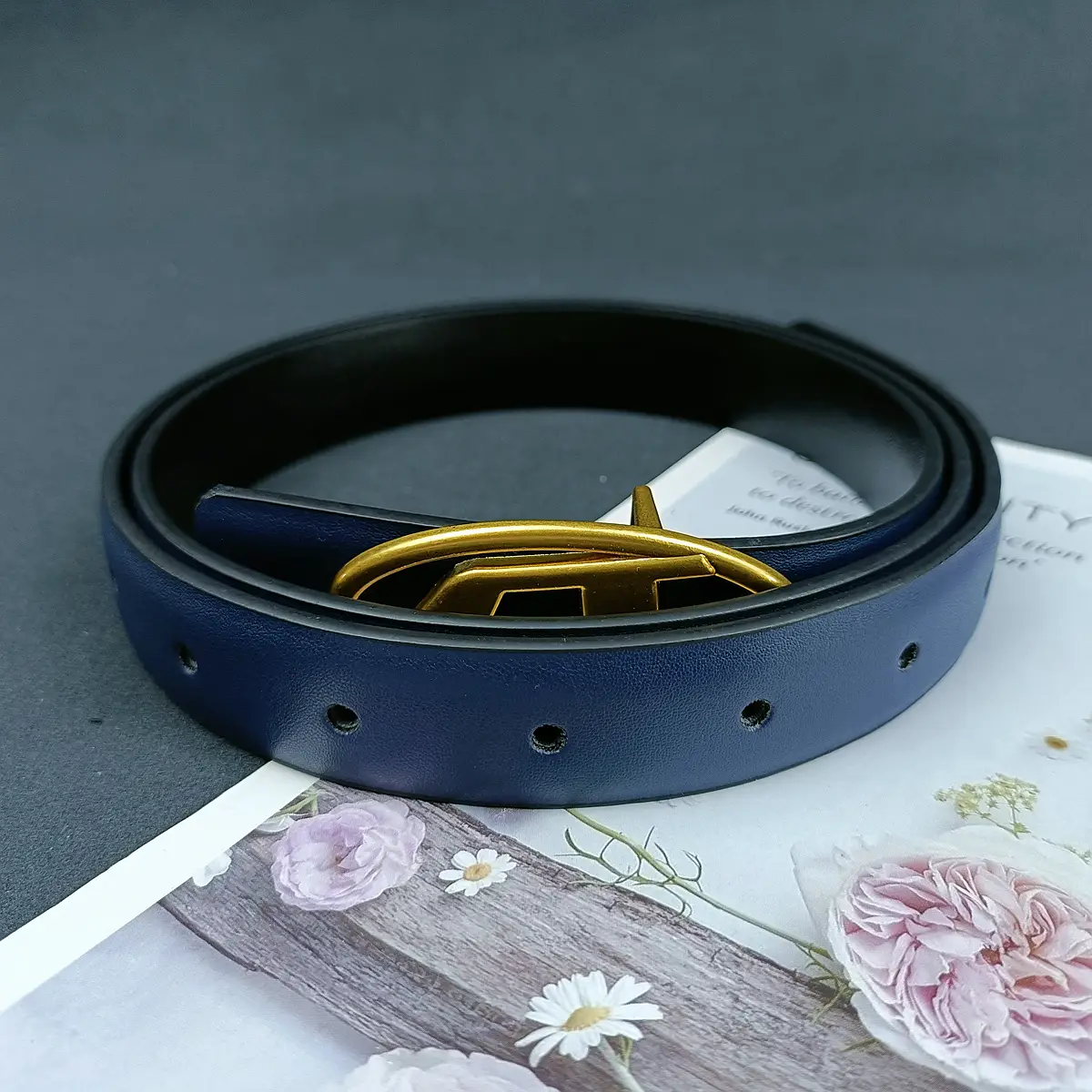 White Leather Belt with Logo Buckle for Women — feature 6