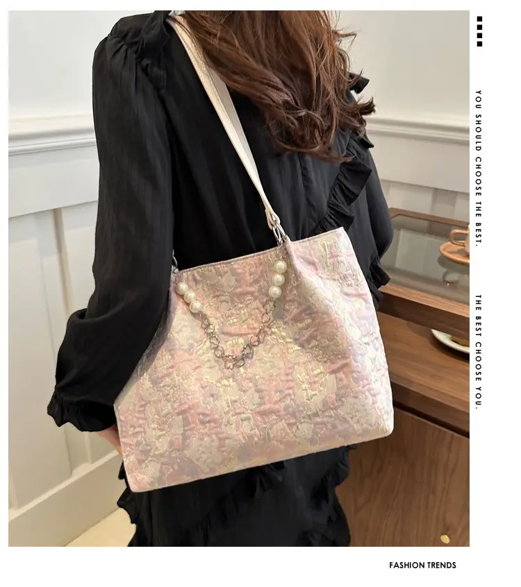 Women's Embroidered Canvas Shoulder Bag 2024 New — feature 1