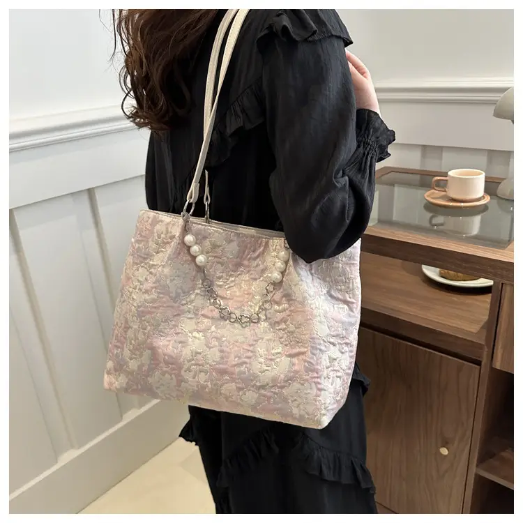 Women's Embroidered Canvas Shoulder Bag 2024 New — feature 10