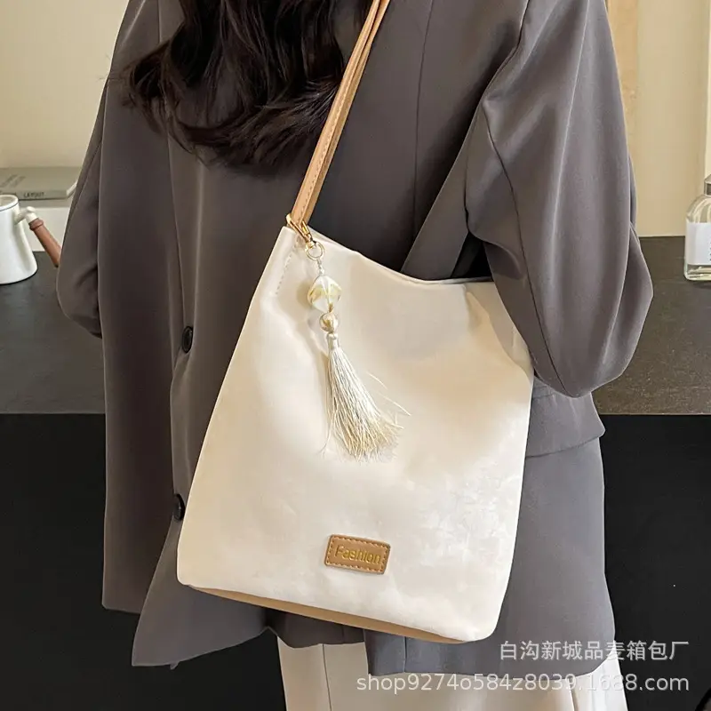 Black Velvet Underarm Bag for Women 2026 - Image 6