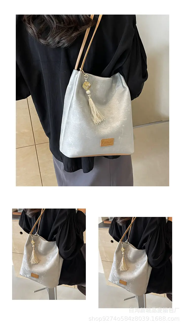 Black Velvet Underarm Bag for Women 2026 — feature 11