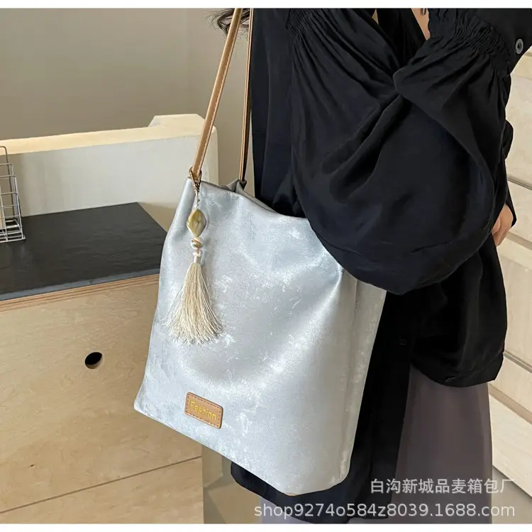 Black Velvet Underarm Bag for Women 2026 — feature 20