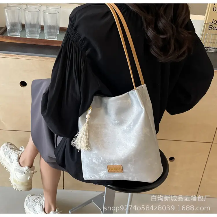 Black Velvet Underarm Bag for Women 2026 — feature 22