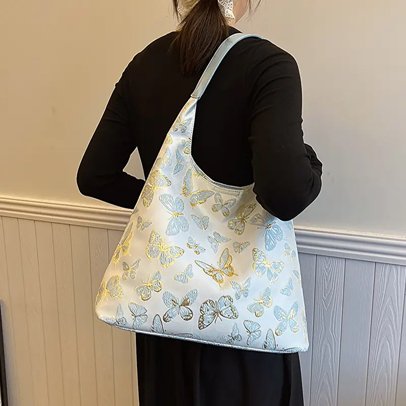 Embroidered Large Shoulder Bag Women 2026 New Style - Image 6