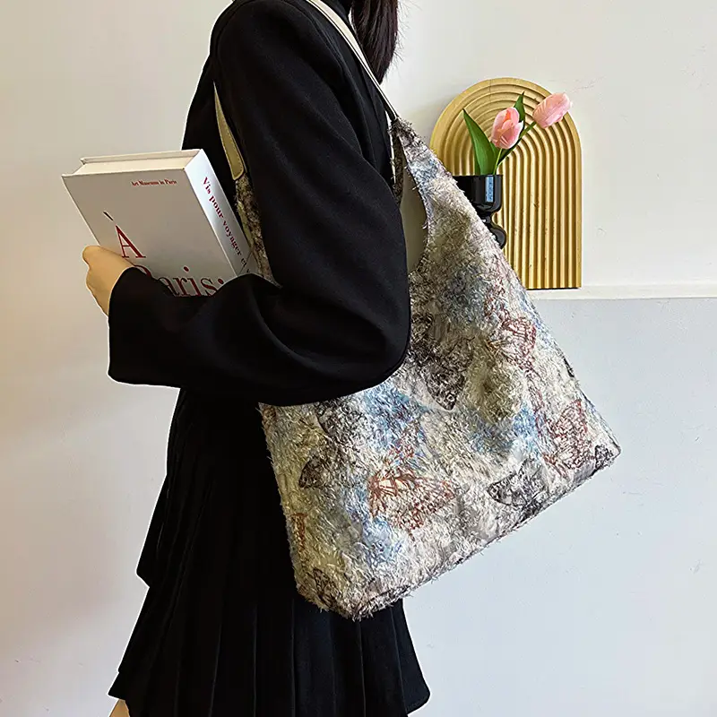 Embroidered Large Shoulder Bag Women 2026 New Style - Image 7