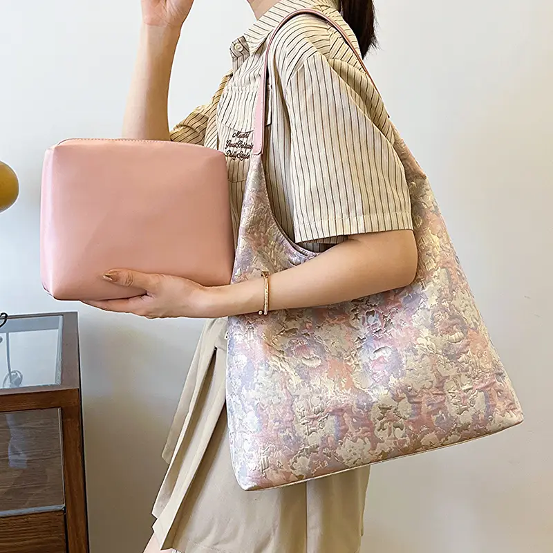 Embroidered Large Shoulder Bag Women 2026 New Style - Image 8