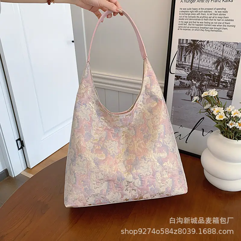 Embroidered Large Shoulder Bag Women 2026 New Style - Image 2