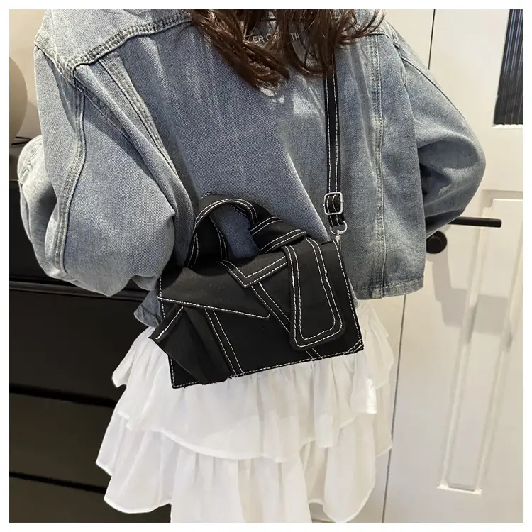 Women's Personalized Crossbody Bag 2024 New Commuter Portable Korean Style — feature 24