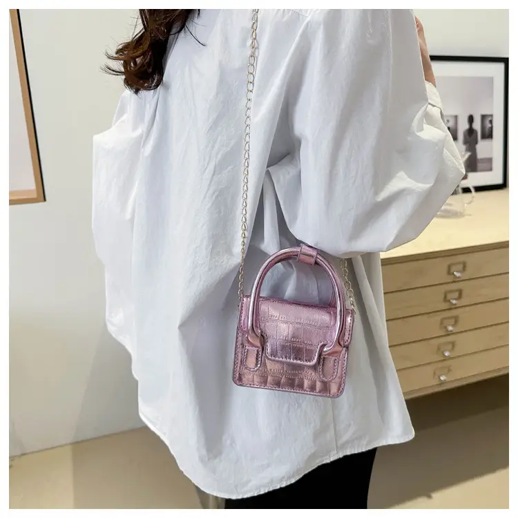 Silver Mini Chain Shoulder Bag for Women 2024 — feature 23