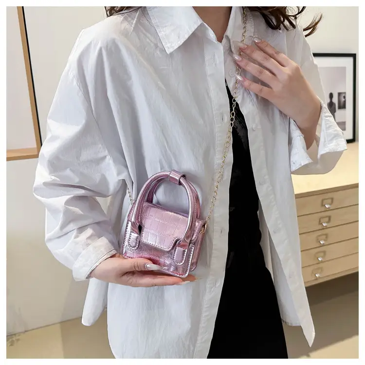 Silver Mini Chain Shoulder Bag for Women 2024 — feature 24