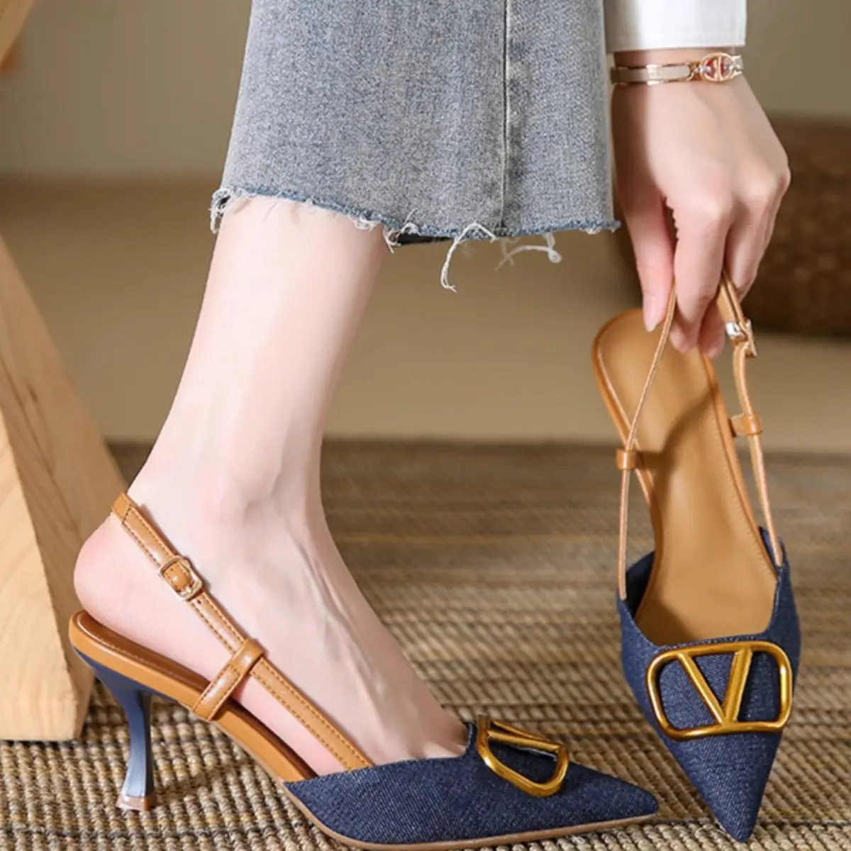 2024 Women's Blue Pointed Toe Stiletto Sandals with Buckle - Image 5