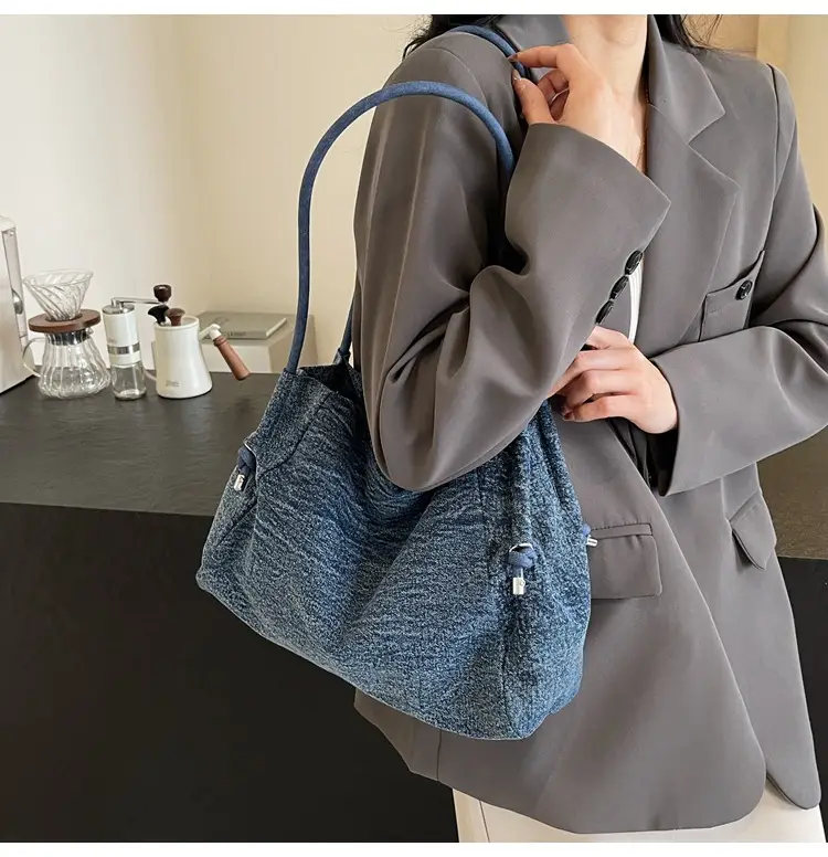 Women's 2024 Denim Shoulder Bag Large Capacity Korean Style — feature 15