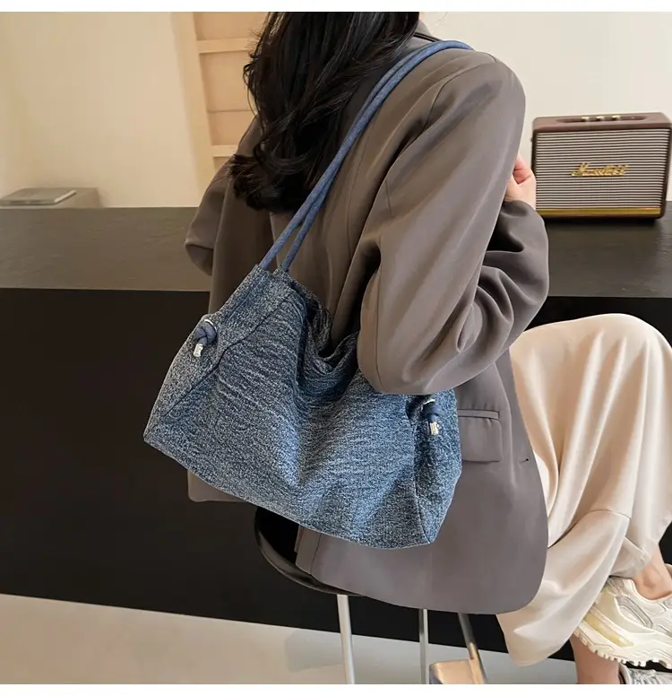 Women's 2024 Denim Shoulder Bag Large Capacity Korean Style — feature 17