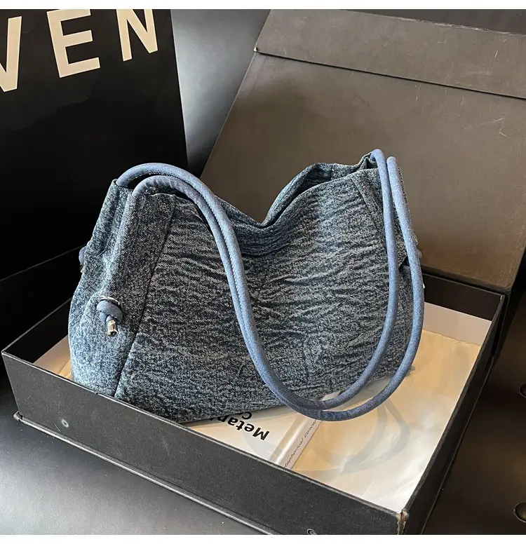 Women's 2024 Denim Shoulder Bag Large Capacity Korean Style — feature 37