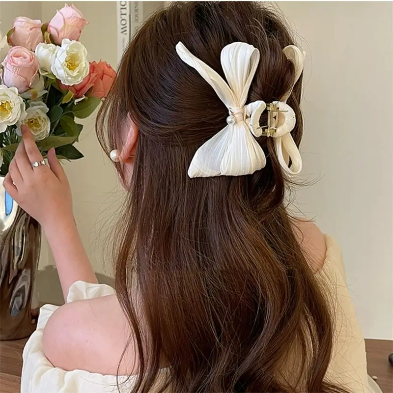 Women's Pearl Bow Hair Clip Large Size - Image 5