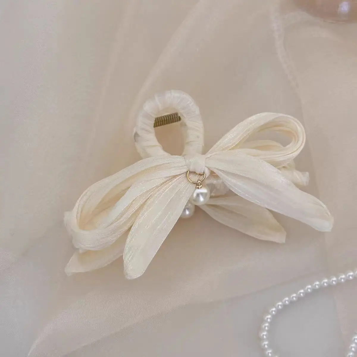 Women's Pearl Bow Hair Clip Large Size - Image 2