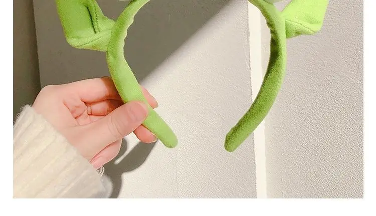 Three-Eyed Cute Green Cartoon Headband for Women — feature 6