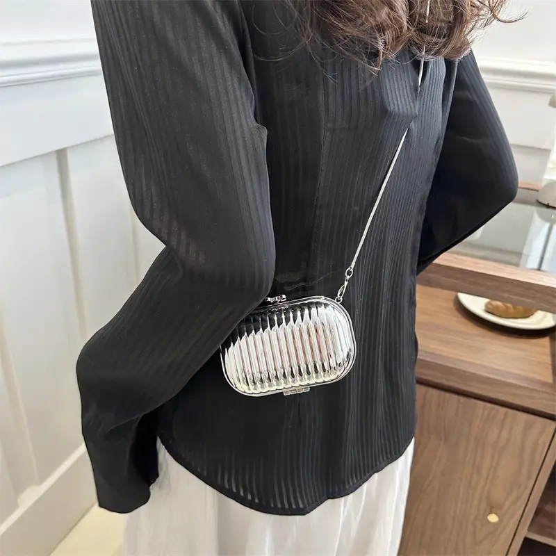Silver Chain Shoulder Bag for Women 2024 Spring New - Image 10