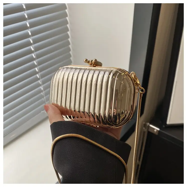 Silver Chain Shoulder Bag for Women 2024 Spring New — feature 12
