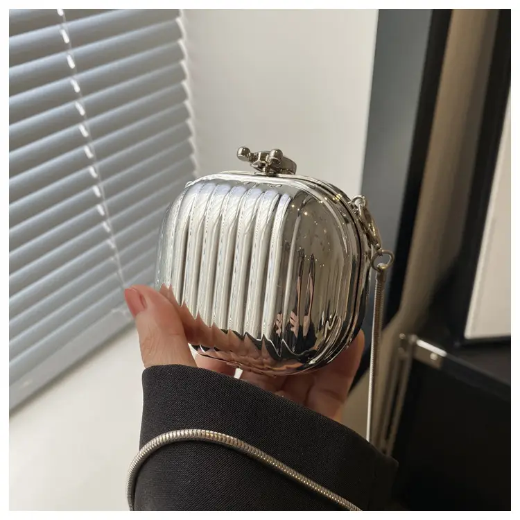 Silver Chain Shoulder Bag for Women 2024 Spring New — feature 16