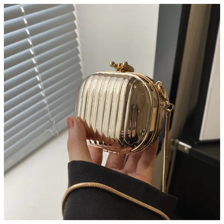 Silver Chain Shoulder Bag for Women 2024 Spring New — feature 17