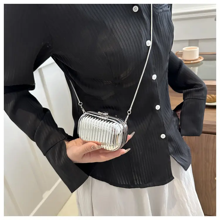 Silver Chain Shoulder Bag for Women 2024 Spring New — feature 21