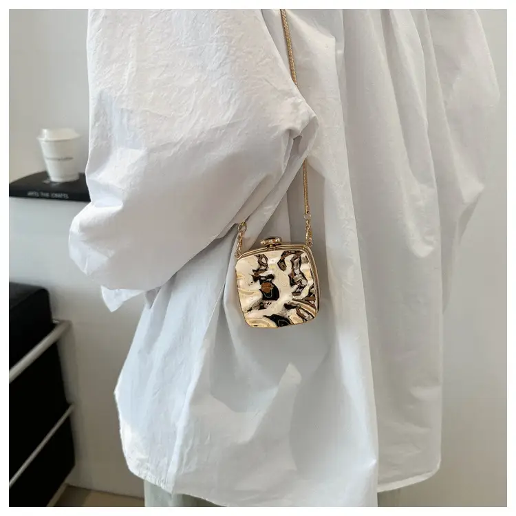 Silver Chain Shoulder Bag for Women 2024 Spring New — feature 31
