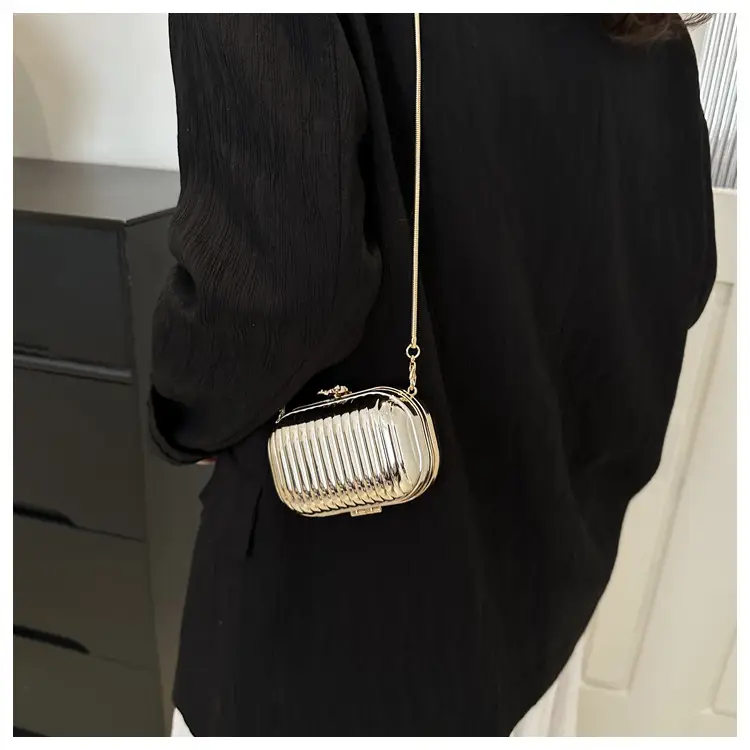 Silver Chain Shoulder Bag for Women 2024 Spring New — feature 43