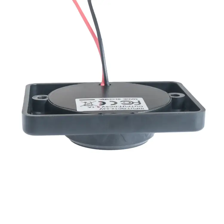 USB Charger with LED Aperture 3.1A Automotive Use - Image 5