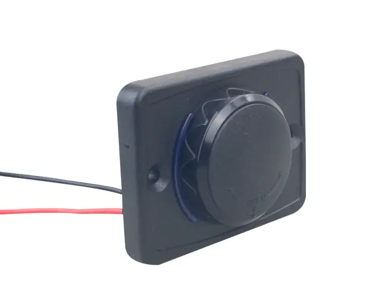 USB Charger with LED Aperture 3.1A Automotive Use — feature 10