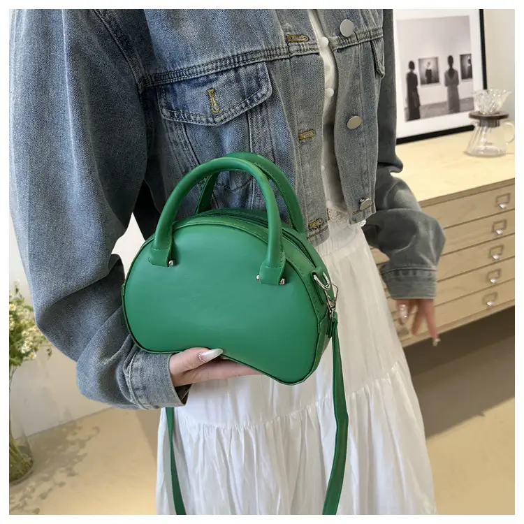 Women Semi-Circular Shoulder Bag Black 2024 — feature 14