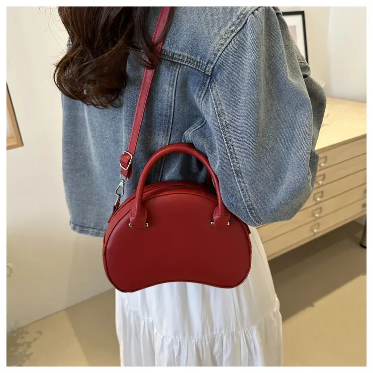 Women Semi-Circular Shoulder Bag Black 2024 — feature 18