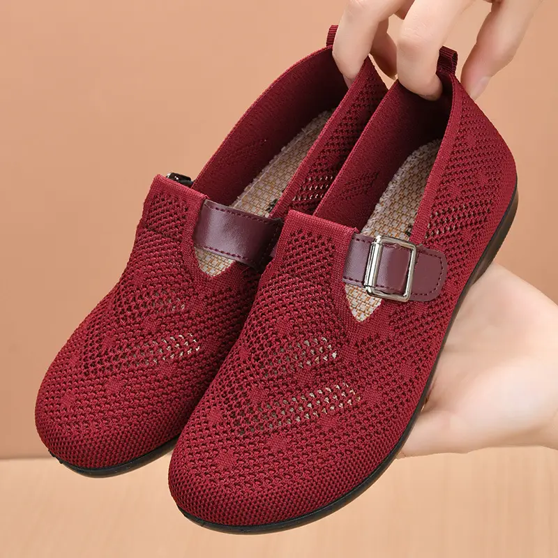 Old Beijing Cloth Shoes Women's New Summer Hollow Mesh Breathable Mother Shoes Non-slip Soft Sole Slip-on Flat Single Shoes - Image 5