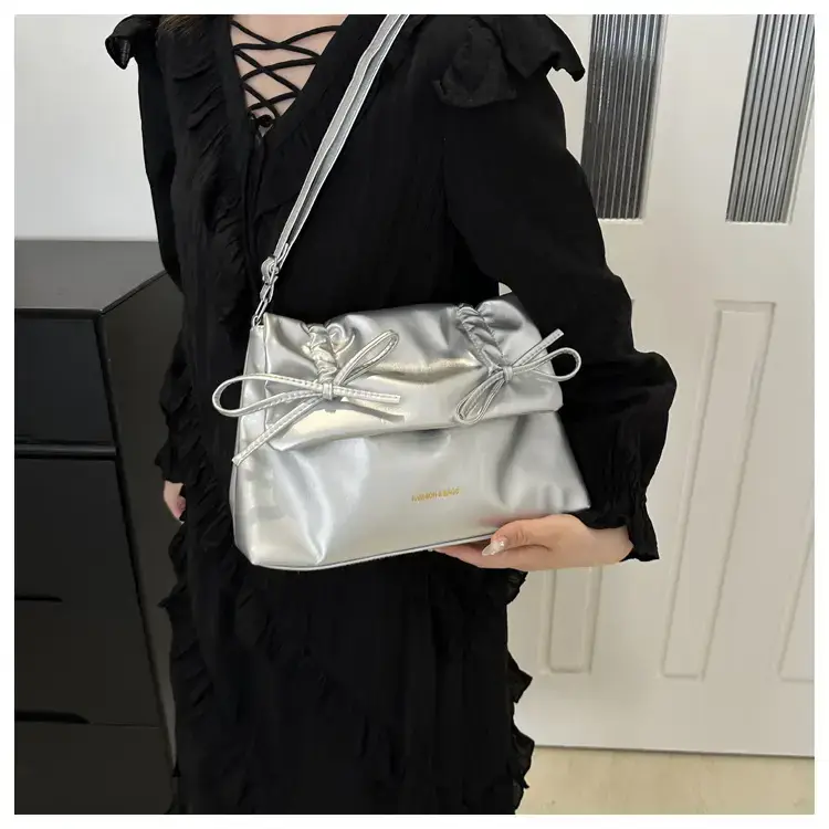 Black Bow Pleated Shoulder Bag for Women — feature 18