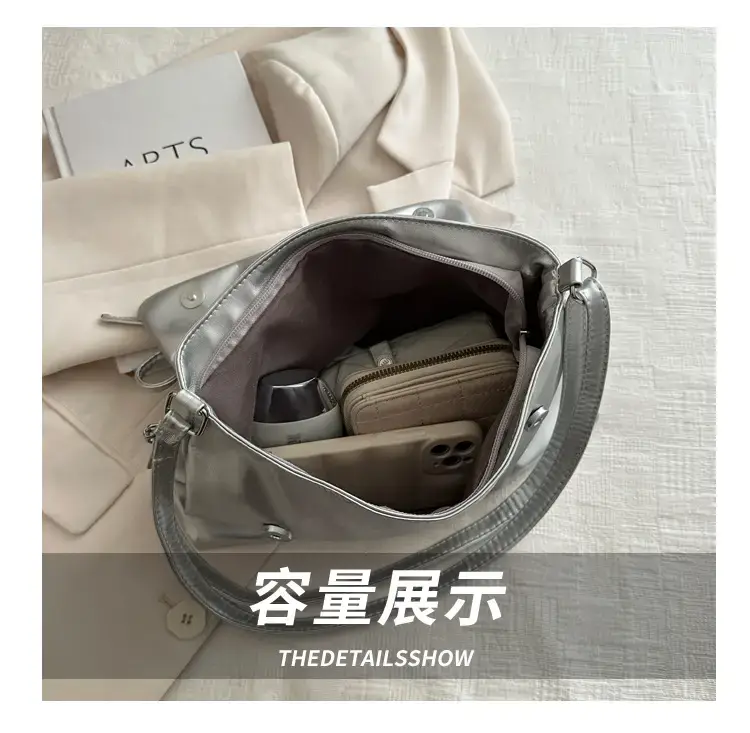Black Bow Pleated Shoulder Bag for Women — feature 6