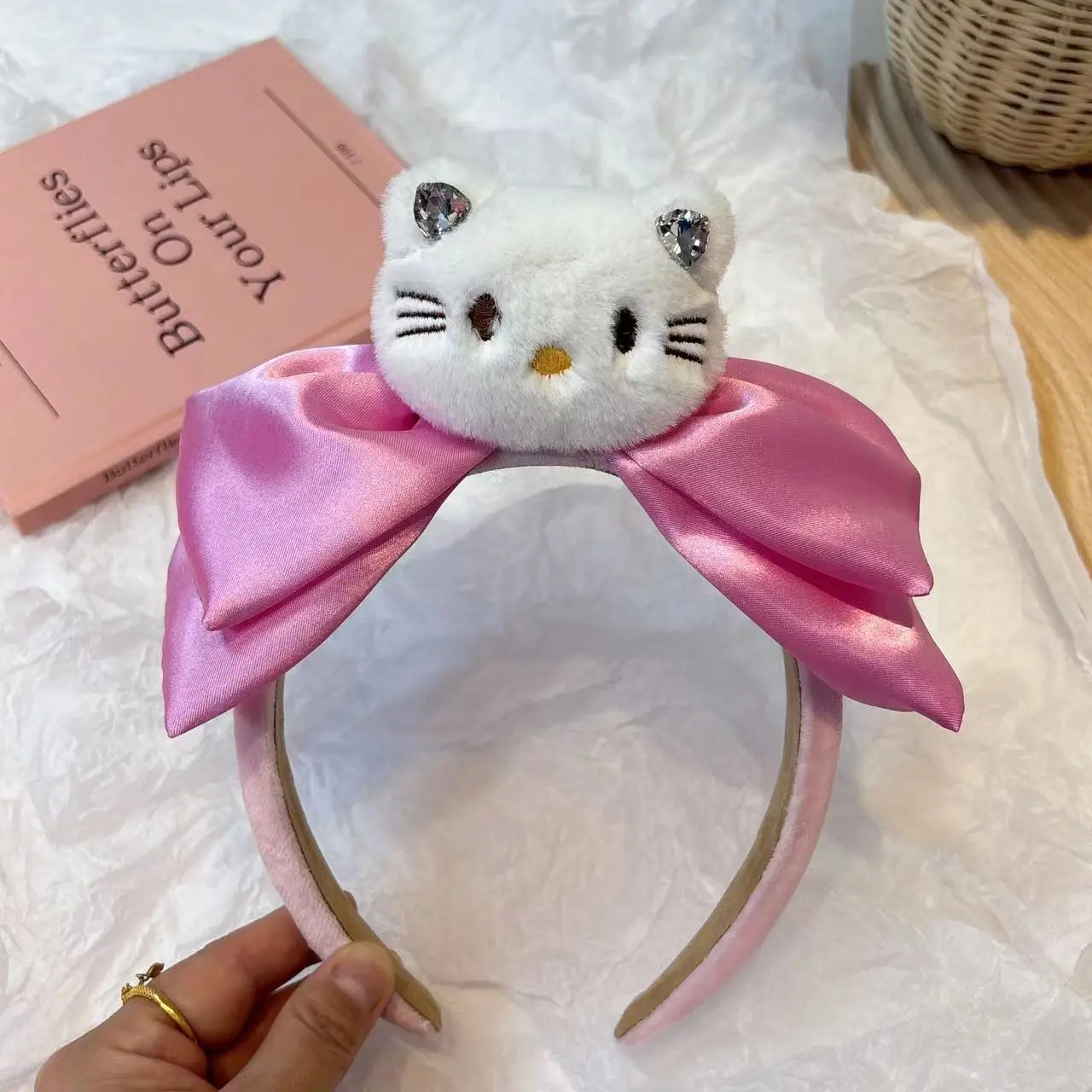 Triangle Diamond-White KT Powder Hair Hoop