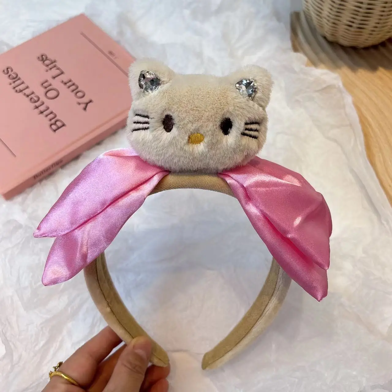 KT Bow Headband Women Cute Cartoon Hair Stamp 2024 — feature 30