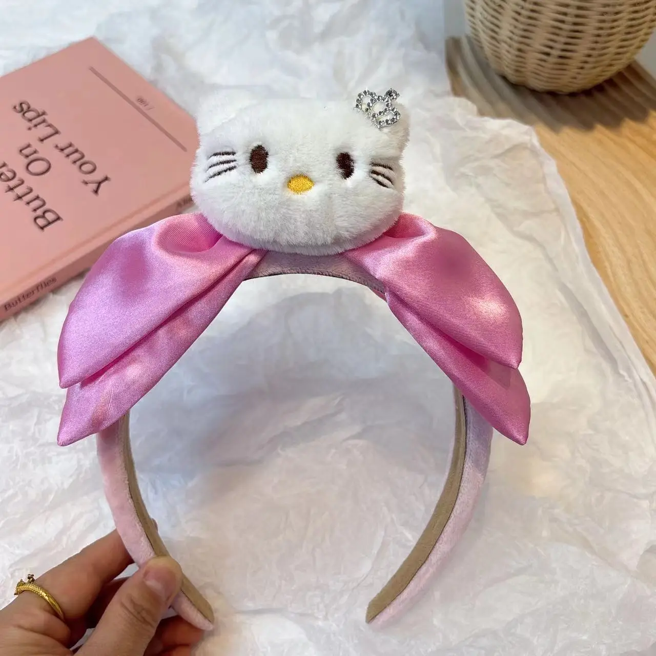 Crown-White KT Powder Hair Hoop