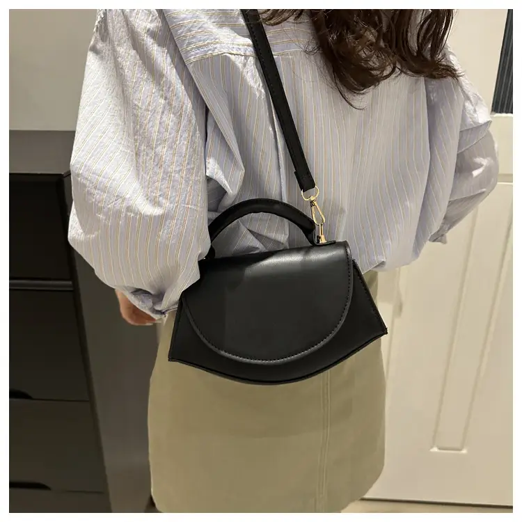 Women's Fan-Shaped White Shoulder Crossbody Bag — feature 18