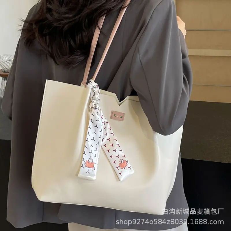 Women's Cross-Border Tote Bag Beige Gold Handle 2026 - Image 5