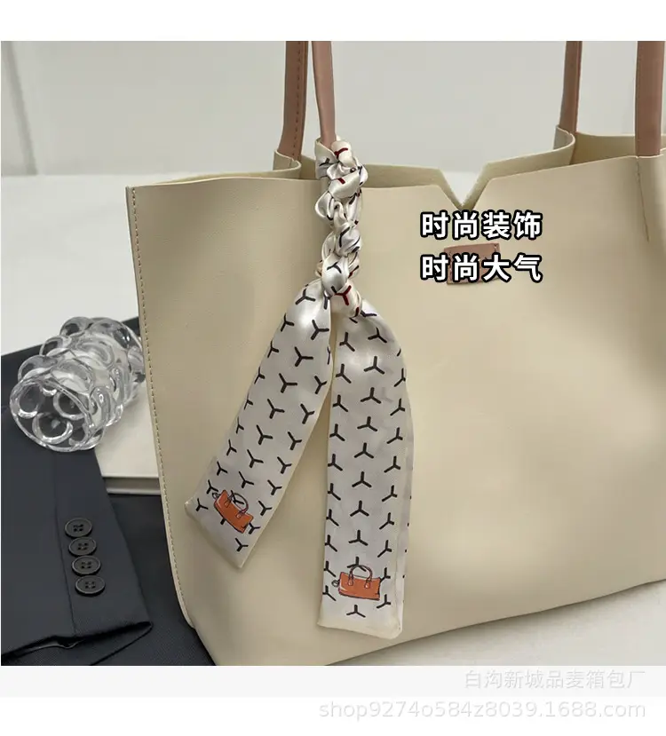 Women's Cross-Border Tote Bag Beige Gold Handle 2026 — feature 7