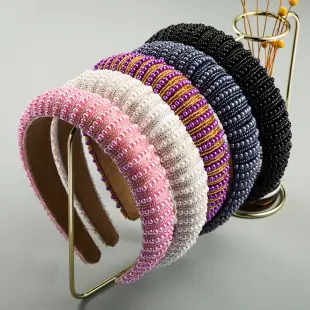 Crystal Baroque Hair Band with Green Gemstone — feature 15