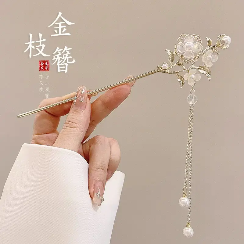 Chinese Hairpin with Flower & Pearl Design - Image 17