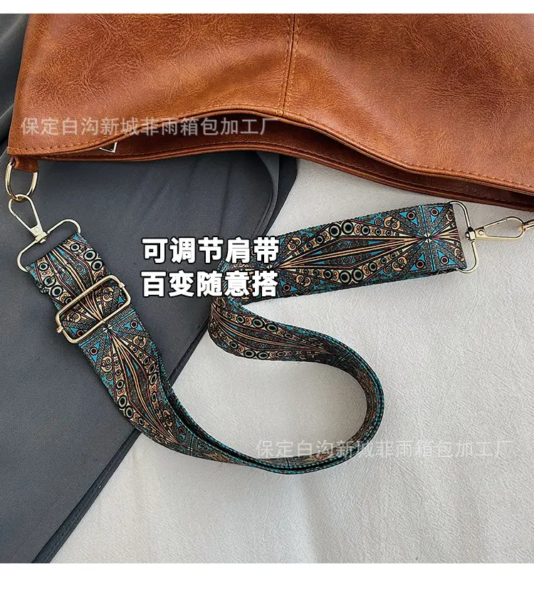 Large Capacity Vintage Wide Strap Shoulder Crossbody Bag — feature 4