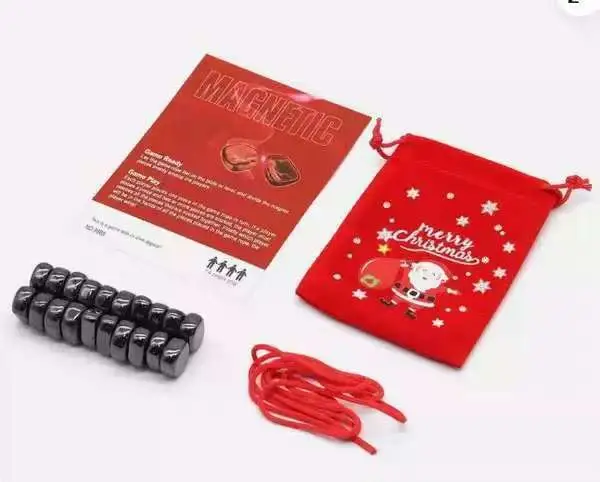 Cross-border magnetic force on the effect of war chess stepping on thunder chess magnet induction puzzle decompression double desktop table games children's toys