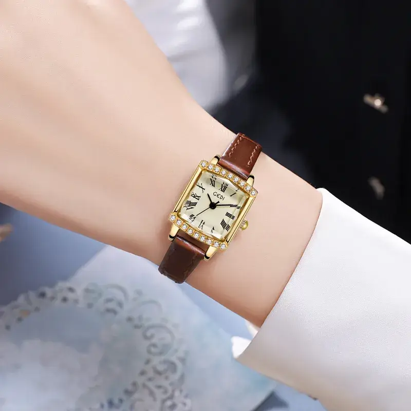Goldie Light Luxury Women's Square Diamond Watch - Image 6